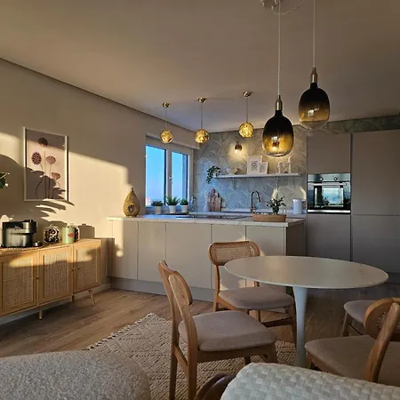 Stylische Sunset-wohnung اوغسبورغ